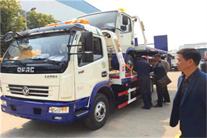 新林汽车道路救援拖车价格
